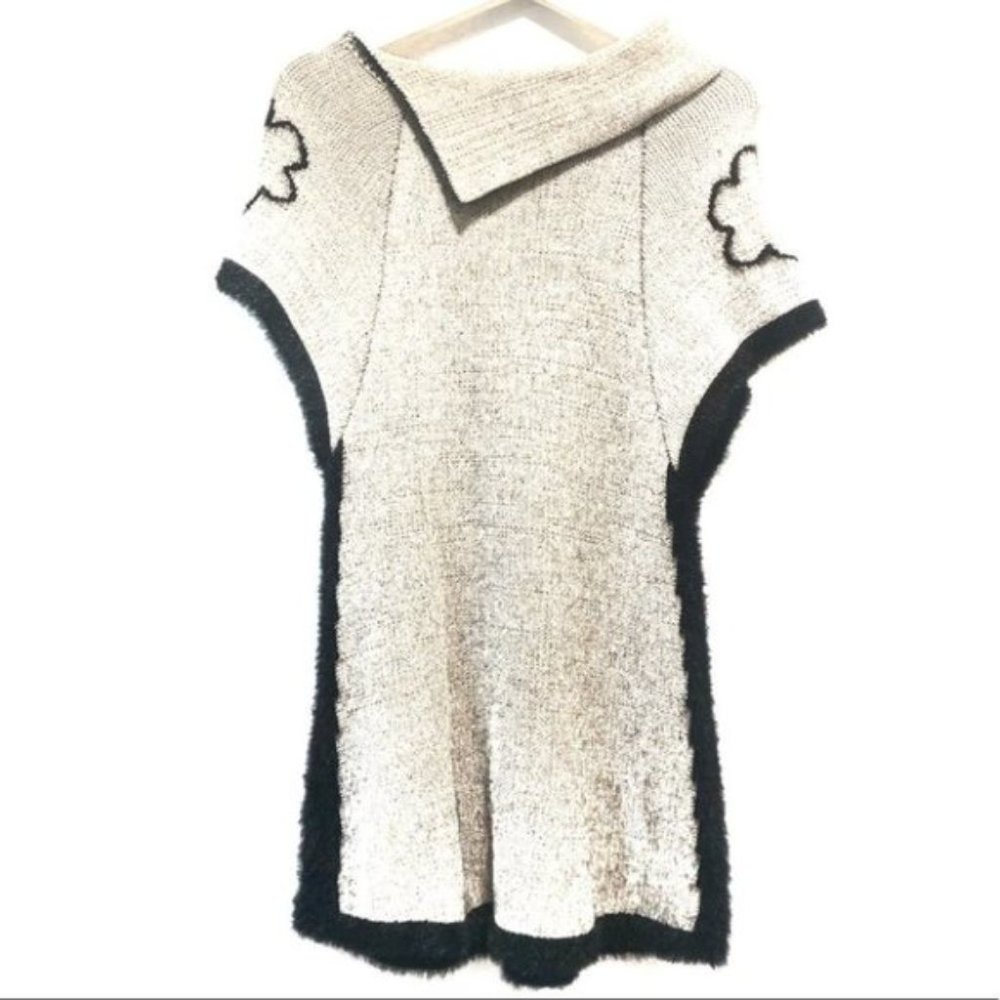 Noon of New York Cat Embroidered Sweater Top Size Small - Picture 2 of 5